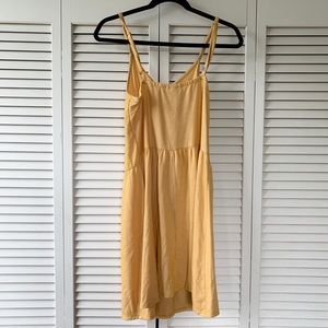 Yellow/white sun dress